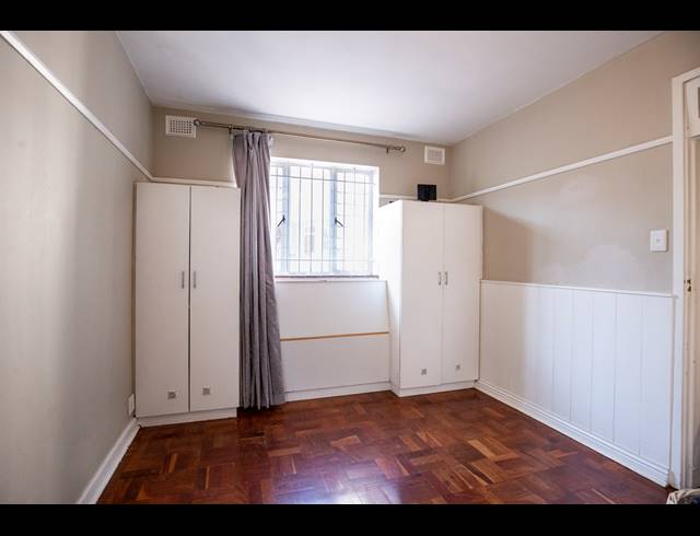 2.5 BEDROOM APARTMENT FOR SALE IN GLENWOOD